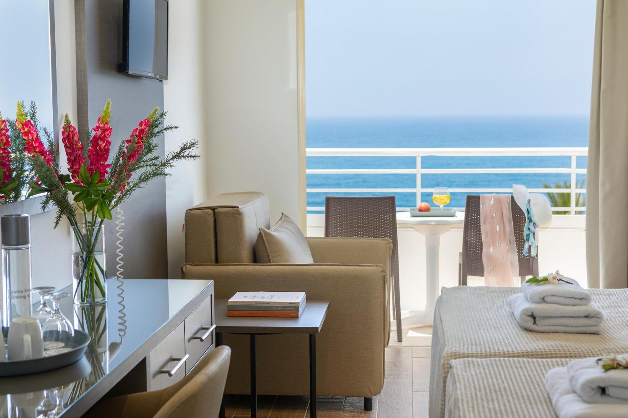 Queens Bay 4* Киссонерга